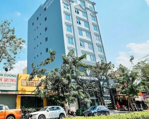 Front of property - HANZ Premium Diamond Hotel (Ho Chi Minh City)