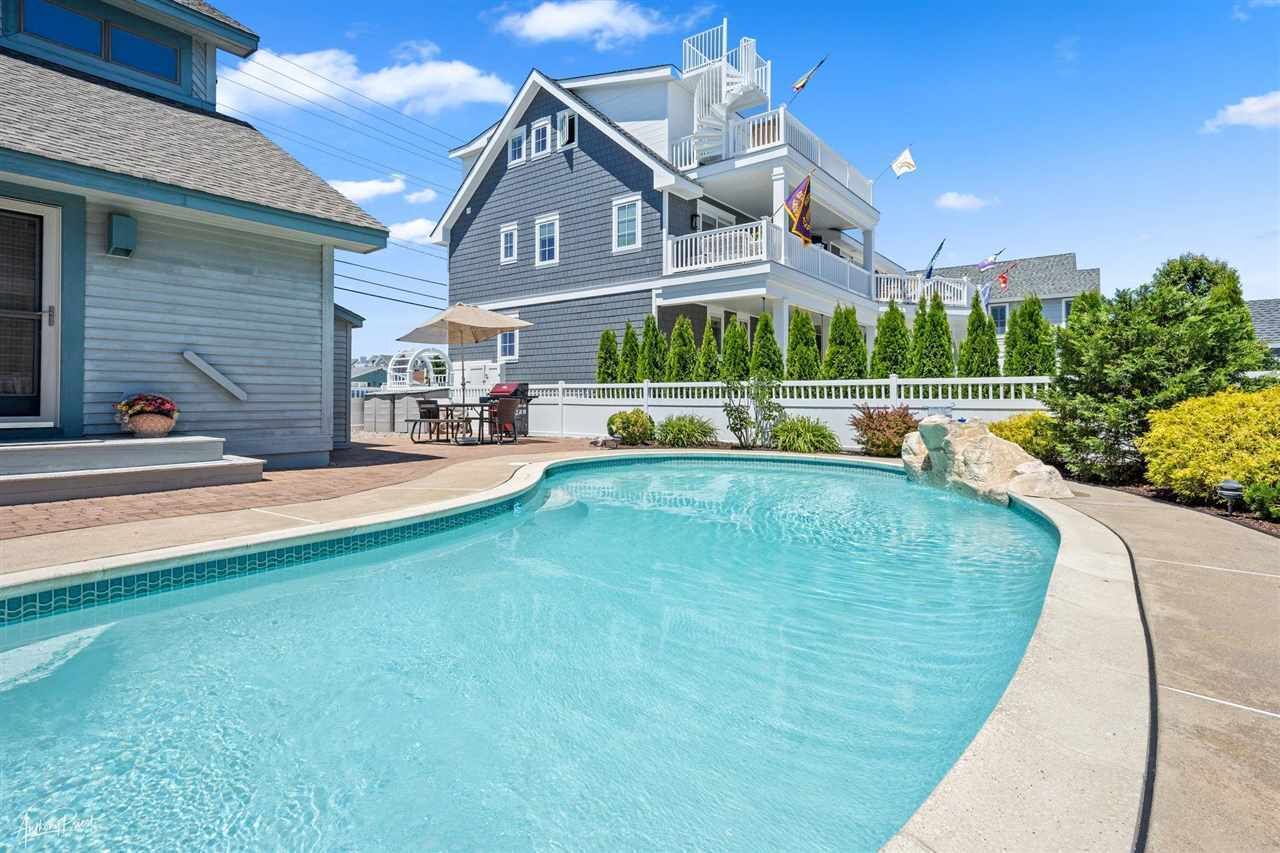 Beach block with Private, Heated Pool!