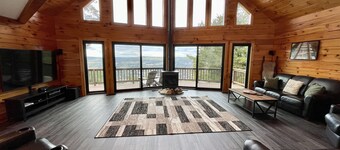 Sugarloaf Summit - Breathtaking views of the valley below. Ski, Knoebels & more