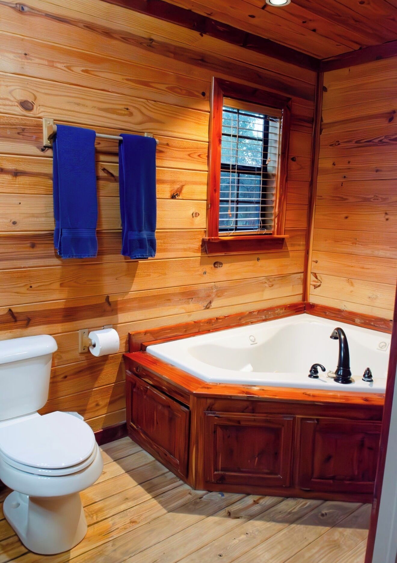 Bathtub, jetted tub, hair dryer, towels