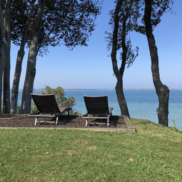 Dreamy Lake House Erie, PA Erie Vrbo