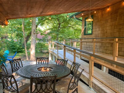 On the Chattahoochee River-Walk to Downtown Alpine Helen