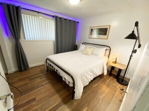 3 多间卧室、熨斗/熨衣板、免费 WiFi、床单