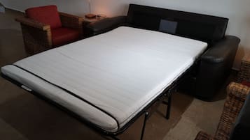 Appartement, 2 chambres, balcon, vue jardin | Salle de séjour