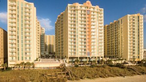 Condo, 3 quartos, acessível, sacada | Fachada