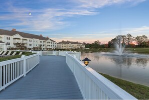 Condo, 3 Bedrooms, Balcony | Property grounds