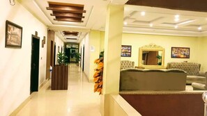 Interior - Grand Heritage Hotel (Balakot)