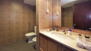 Standard-Apartment | Badezimmer