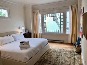 1 bedroom, iron/ironing board, free WiFi, bed sheets