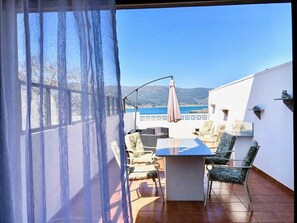 Outdoor dining - The Cliffs Vicedo - The Fisherman (O Vicedo)