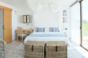 1 bedroom, desk, soundproofing, iron/ironing board