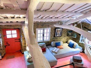 TV, fireplace - The Cliffs - Cala Porto do Val (O Vicedo)