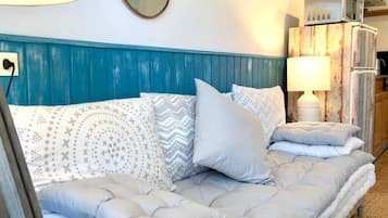 2 sovevĂŠrelser, strygejern/strygebrĂŠt, Wi-Fi, sengetĂžj