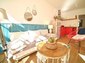 TV, fireplace, offices - The Cliffs - Bannanas Longboard (O Barqueiro)