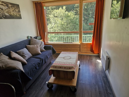 ARC 1800, ski in, 5 min from shops, 4/5 pers