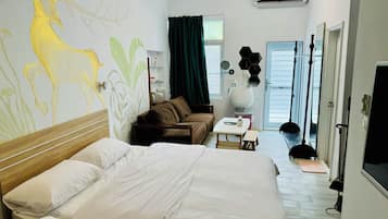 2 habitaciones, espacio para trabajar con laptop y wifi gratis