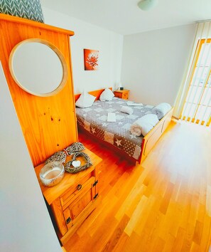 2 chambres, Wi-Fi gratuit, draps fournis