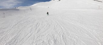 Modern Mountain Apart 2 - an der Skipiste