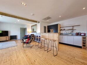 Ferienhaus, Mehrere Betten | Wohnzimmer