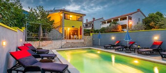 Holiday house Sunce with pool