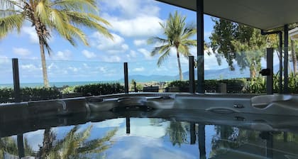 Bella Ohana Oceanfront Escape