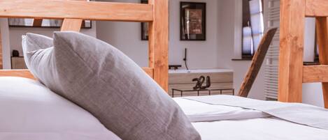 2 chambres, Wi-Fi gratuit, draps fournis