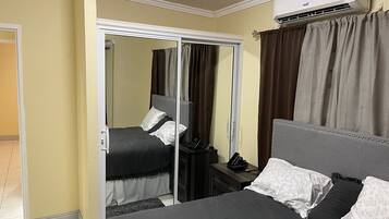 2 camere, ferro/asse da stiro, Wi-Fi gratuito, lenzuola