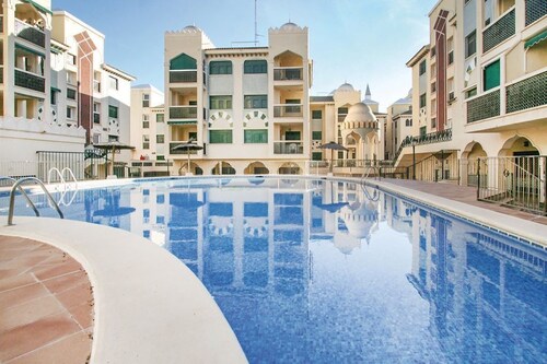 Beautiful apartment in  residence with swimming pools, 10mn  from the beaches.