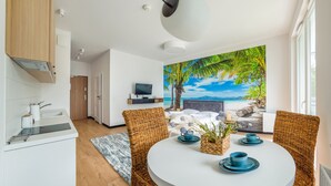 Studio (10 F) | Oppholdsområde