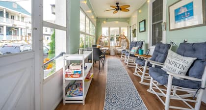 The Allenhurst, Beach Apartment #8 - Small Studio with Bathroom & Kitchen