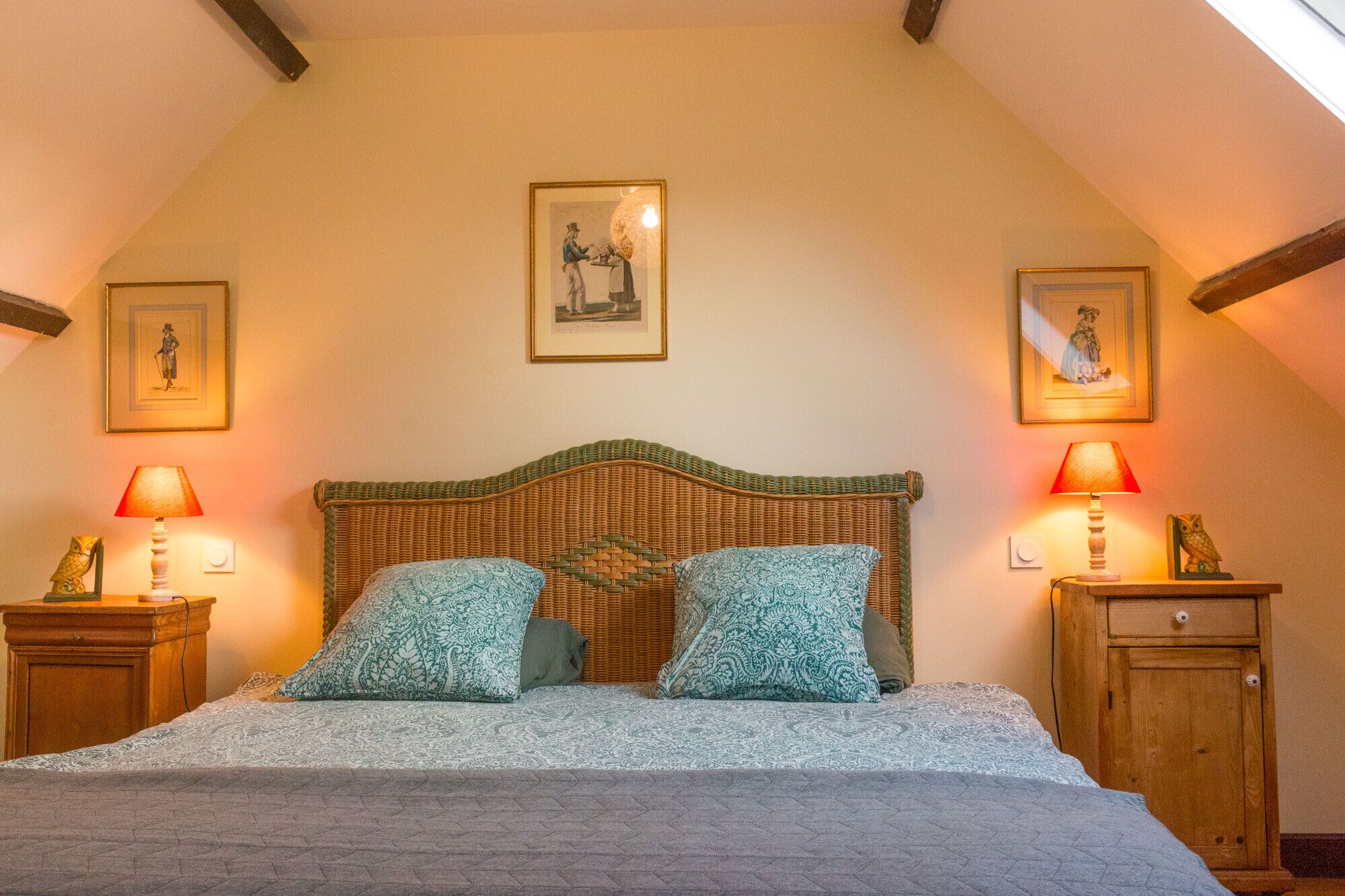 2 slaapkamers, een strijkplank/strijkijzer, gratis wifi, beddengoed