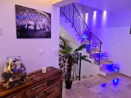 Romantic Loft, Hot Tub (Sauna ,toit terrasse ) | Lobby