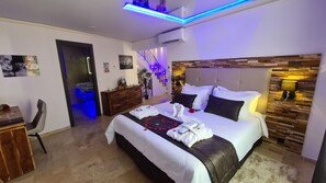 Romantische Loft, Whirlpool (Sauna ,toit terrasse ) | 1 Schlafzimmer