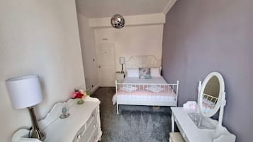 Διαμέρισμα | 2 υπνοδωμάτια, σίδερο/σιδερώστρα, δωρεάν Wi-Fi, κλινοσκεπάσματα