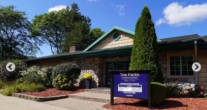 Comfy room located nearby the airport