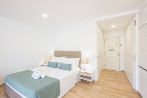 1 Schlafzimmer, Zimmersafe, Bügeleisen/Bügelbrett, kostenloses WLAN