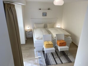 1 Schlafzimmer, Reisekinderbett, kostenloses WLAN, BettwÀsche
