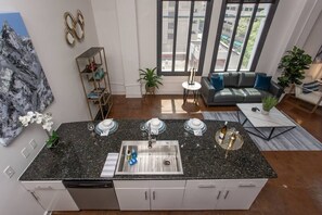 Interior - Deluxe Top-floor Penthouse | Downtown Fort Worth (Fort Worth)