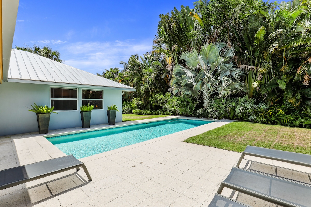 Photo 39 of Tropical Oasis! NEW Listing just blocks to the beach. 5 ⭐️ FIFA World Cup 1.5hr