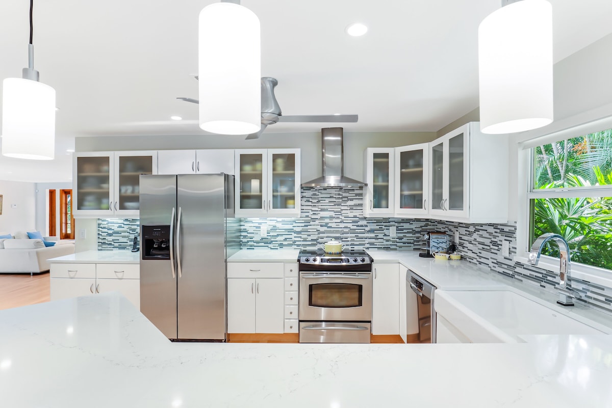 Photo 19 of Tropical Oasis! NEW Listing just blocks to the beach. 5 ⭐️ FIFA World Cup 1.5hr