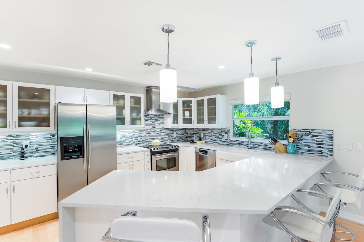 Photo 18 of Tropical Oasis! NEW Listing just blocks to the beach. 5 ⭐️ FIFA World Cup 1.5hr