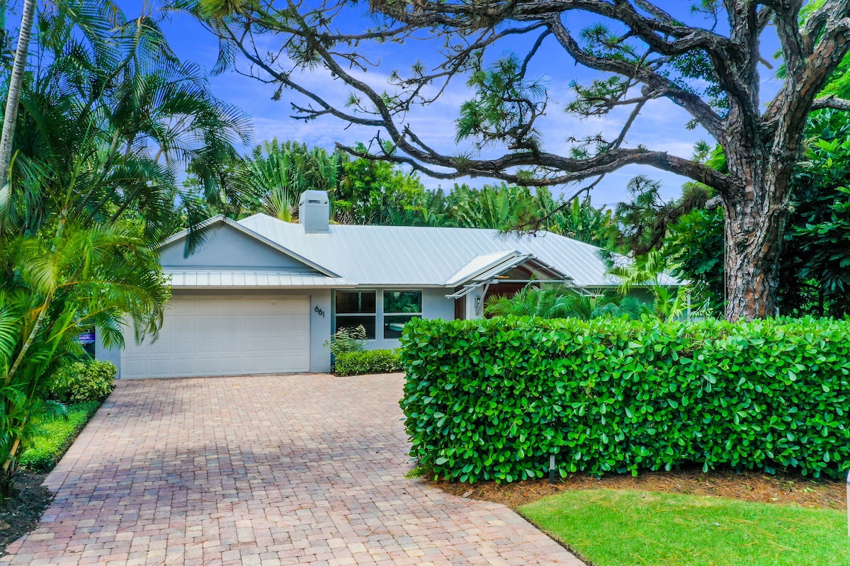 Photo 8 of Tropical Oasis! NEW Listing just blocks to the beach. 5 ⭐️ FIFA World Cup 1.5hr
