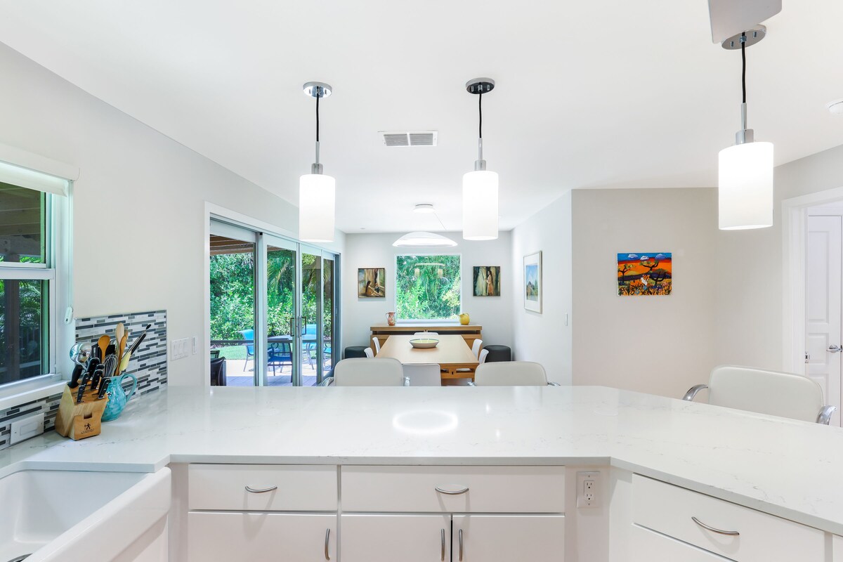 Photo 20 of Tropical Oasis! NEW Listing just blocks to the beach. 5 ⭐️ FIFA World Cup 1.5hr