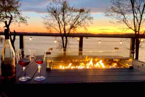 Panoramic Sunset View! Waterfront, Firepit