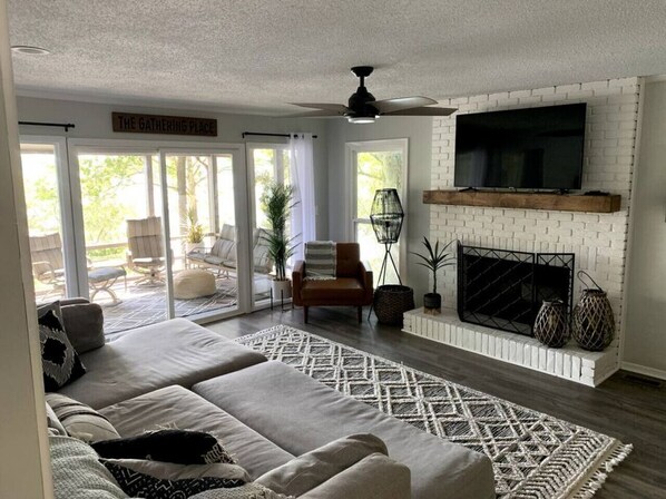 TV, fireplace, table tennis