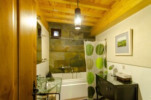 Combinazione doccia/vasca, vasca idromassaggio, asciugacapelli