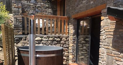 Chalet Charme 16Pax 7 ch - Sauna + Bain Nordique - 5 salles de bain 6 WC