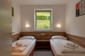 2 Schlafzimmer, Bügeleisen/Bügelbrett, kostenloses WLAN, Bettwäsche