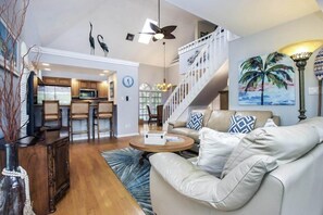 House (Osprey Nest) | Living room | Computer monitors - Osprey Nest (Sanibel)