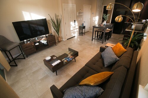 South Reno-Tahoe quiet, modern 1 bedroom apartment